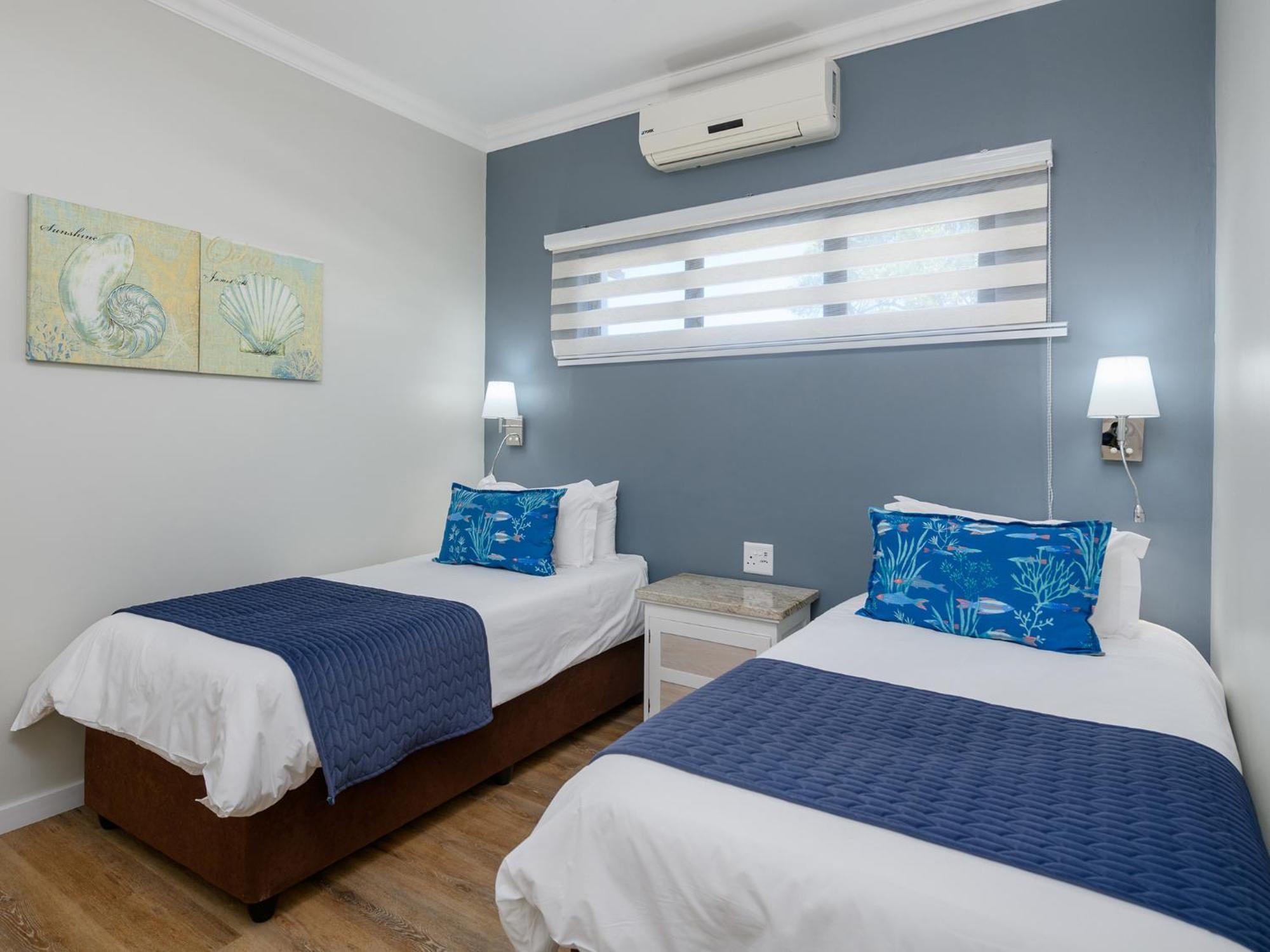 Margate Beach Club Стая снимка